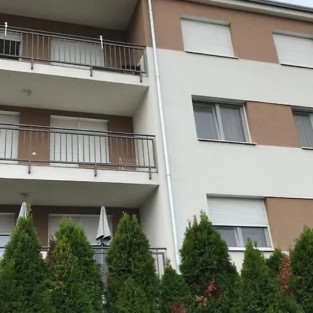 De Rosa Apartman Διαμέρισμα *